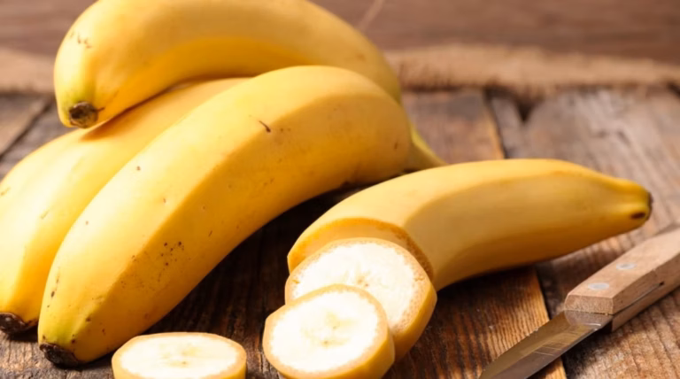 Combien pèse une banane en moyenne ?